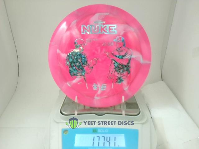 Ezra vs. Ezra Swirl ESP Nuke - Discraft 177.41g