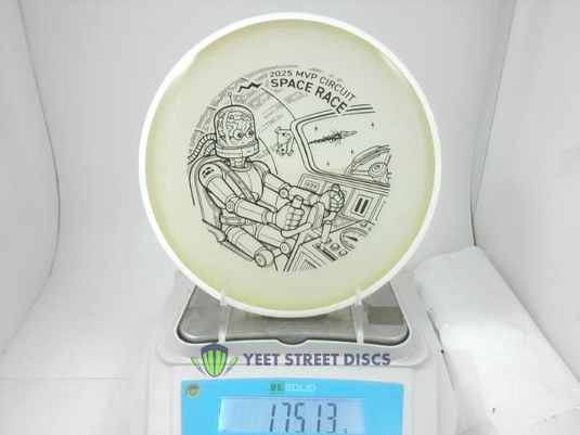 2025 MVP Circuit Space Race Eclipse Atom - MVP 175.13g