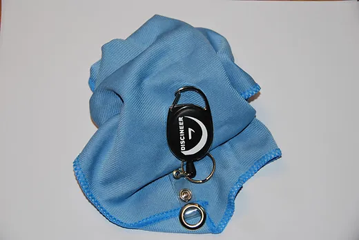 Discineer Retractable Towel